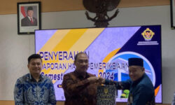 Ketua DPRD dan Wakil Bupati Bengkulu Utara Terima LHP BPK Semester II TA 2024