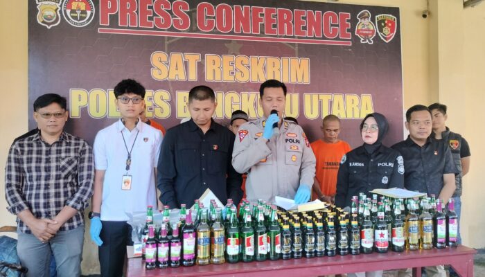 Polres Bengkulu Utara Press Confrence Kasus Penikaman Kades, Pencabulan, Miras dan Narkoba
