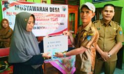 Pemdes Pagar Ruyung, Menyalurkan Bantuan Langsung Tunai (BLT-DD) Tahun 2025