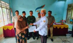 Pemdes Air Napal Salurkan BLT DD kepada Penerima Mampaat, Mei-Juni