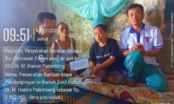 Dinas Sosial Melalui Pemdes Senali Menyalurkan Bantuan Biaya Pendampingan Pasien