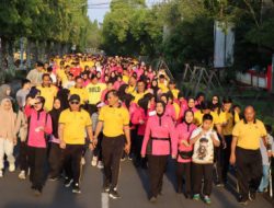Pejabat Utama (PJU) bersama Bhayangkari sukses memeriahkan rangkaian peringatan Hari Bhayangkara ke-80 di Polres Bengkulu Utara.